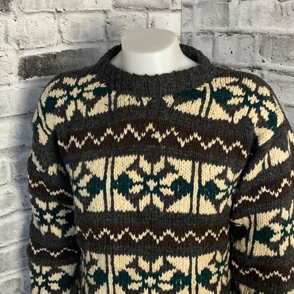 Vintage Handmade Wool Sweater Fair Isle Chunky Knit Crewneck Dad Pullover - Picture 2 of 10